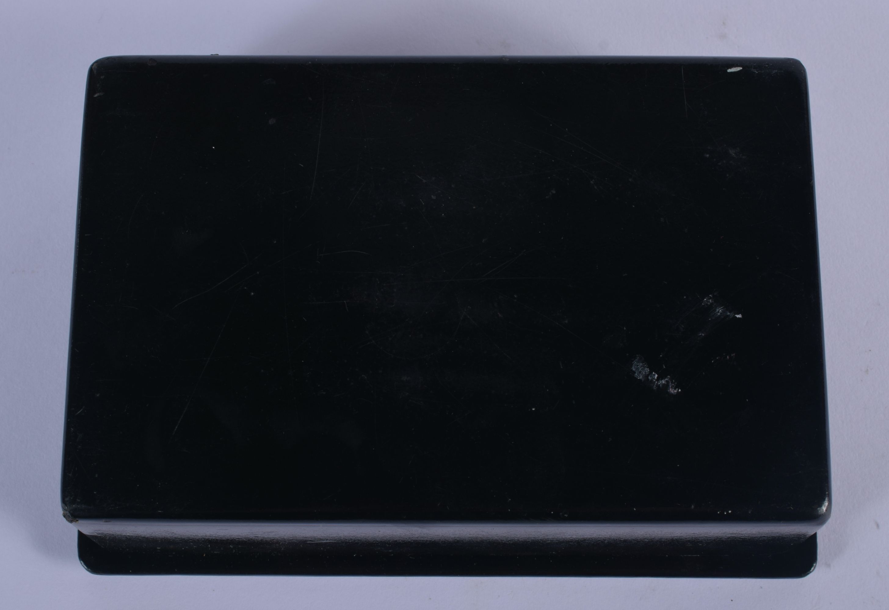 A RUSSIAN BLACK LACQUER BOX AND COVER. 15 cm x 10 cm. - Image 5 of 5