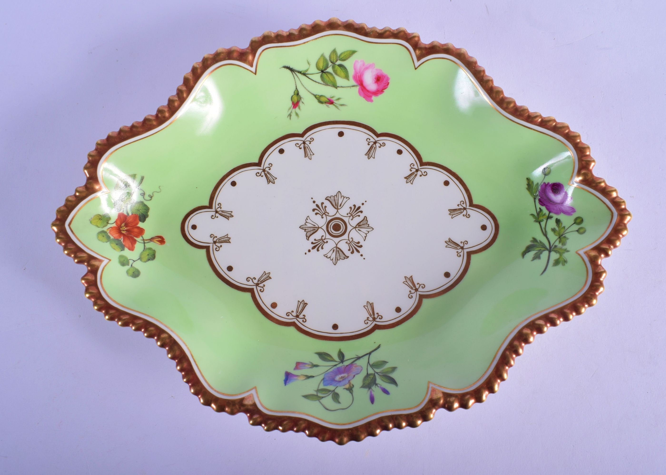 Worcester fine Flight Barr and Barr gadroon bordered lime green ground dish painted with flowers imp