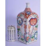 A 19TH CENTURY JAPANESE MEIJI PERIOD AO KUTANI IMARI PORCELAIN SAKE BOTTLE painted with figures and