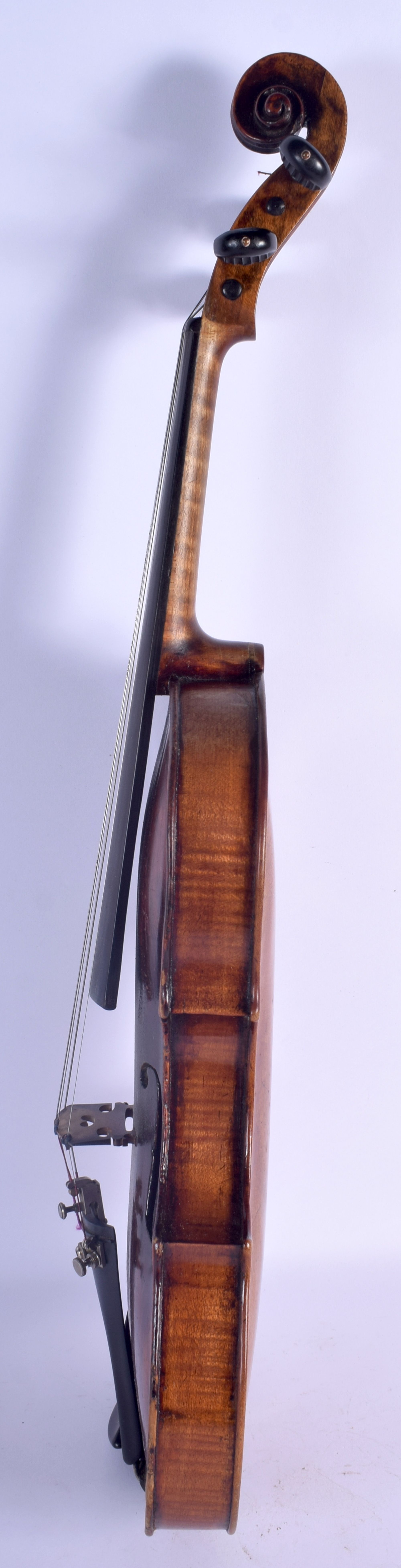 A CASED 18TH CENTURY SINGLE PIECE BACK VIOLIN by Charles & Samuel Thompson C1780, together with a go - Image 3 of 18