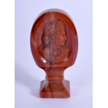 A FINE 19TH CENTURY EUROPEAN CARVED AGATE SEAL formed with a cameo of a Roman portrait. 5.5 cm x 2.5