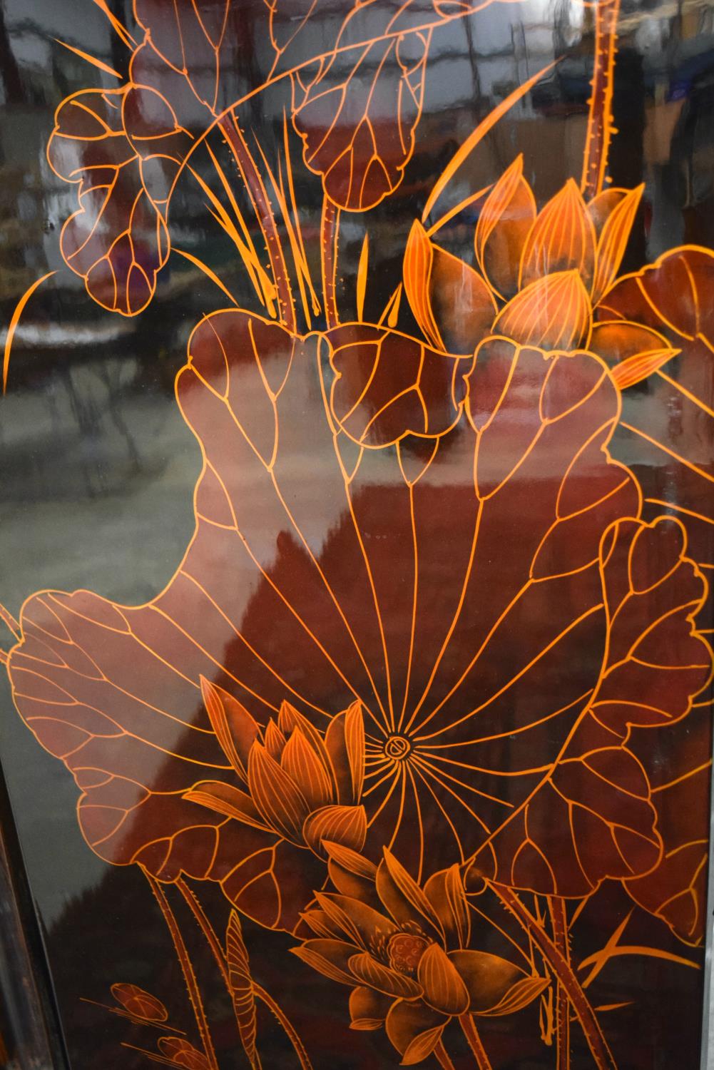 A LARGE JAPANESE BLACK LACQUERED FOUR FOLD SCREEN, decorated with ducks and foliage. Alongside a sma - Image 13 of 18