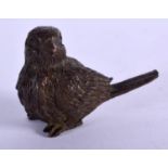 A JAPANESE BRONZE BIRD OKIMONO. 115 grams. 5.5 cm x 3.75 cm.