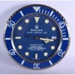 A ROLEX SHOP DISPLAY ADVERTISING WALL CLOCK. 33 cm diameter.