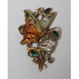 AN ART NOUVEAU BUTTERFLY PENDANT, the mottled green/grey and orange enamelled butterfly on a