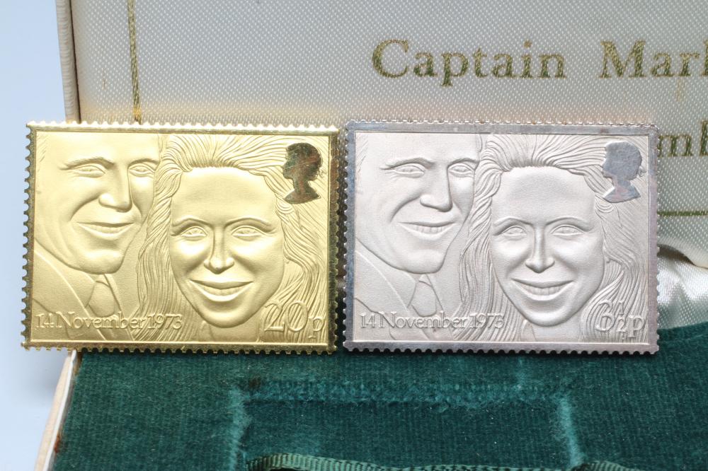 A 22CT GOLD AND SILVER REPLICA STAMP SET to commemorate the wedding of HRH Princess Anne ... 1973, - Bild 2 aus 3