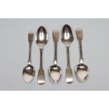 A SET OF FOUR IRISH WILLIAM IV SILVER TEASPOONS, maker C. Cummins, Dublin 1832, in fiddle and rat