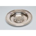 A SMALL SILVER DISH, maker C J Vander, London 1974, of plain circular form with reeded rim, the