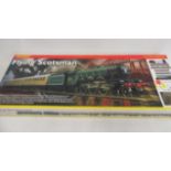 Hornby Flying Scotsman Set with Flying Scotsman locomotive and three L.N.E.R. coaches, boxed E (Est.