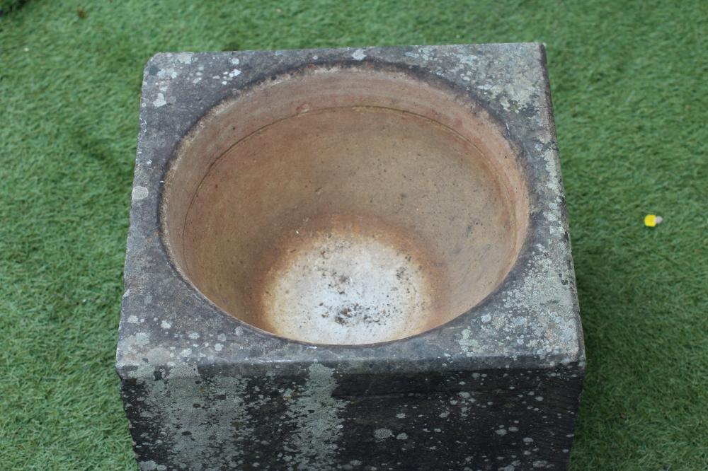 A FINE CUT SANDSTONE SQUARE PLANTER with circular depression, 15 1/2" x 11 3/4" (Est. plus 21% - Image 2 of 2