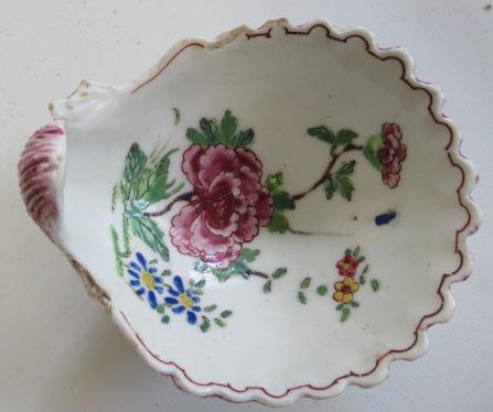 A BOW PORCELAIN SHELL SALT, c.1765, centrally painted in famille rose enamels with a large peony, - Image 9 of 13