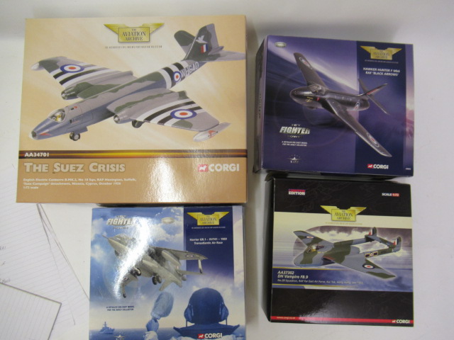 Aviation Archive E.E. Canberra, Harrier GR1, DH Vampire and Hawker Hunter 1:72 scale, boxed, G-E (
