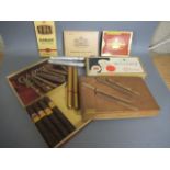 A quantity of cigars, including a box of 50 Willem II cigarillos, 4 Hamlet special Panatellas, 10
