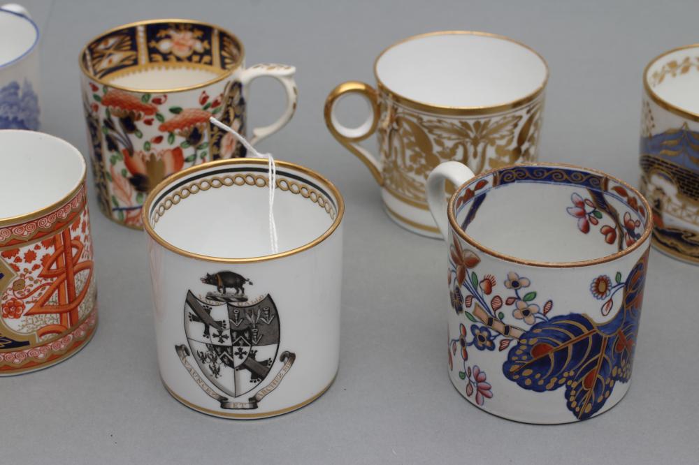 A COLLECTION OF TEN ENGLISH PORCELAIN COFFEE CANS, early 19th century, including Minton pattern No. - Image 3 of 15