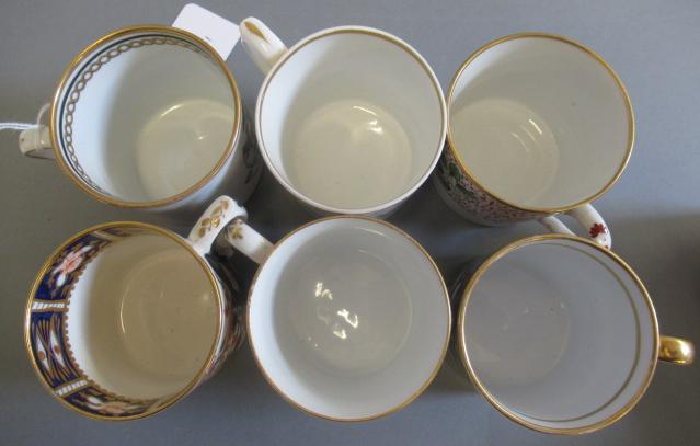 A COLLECTION OF TEN ENGLISH PORCELAIN COFFEE CANS, early 19th century, including Minton pattern No. - Image 14 of 15