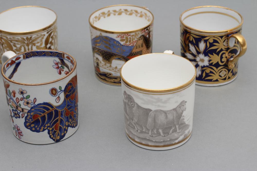 A COLLECTION OF TEN ENGLISH PORCELAIN COFFEE CANS, early 19th century, including Minton pattern No. - Image 2 of 15