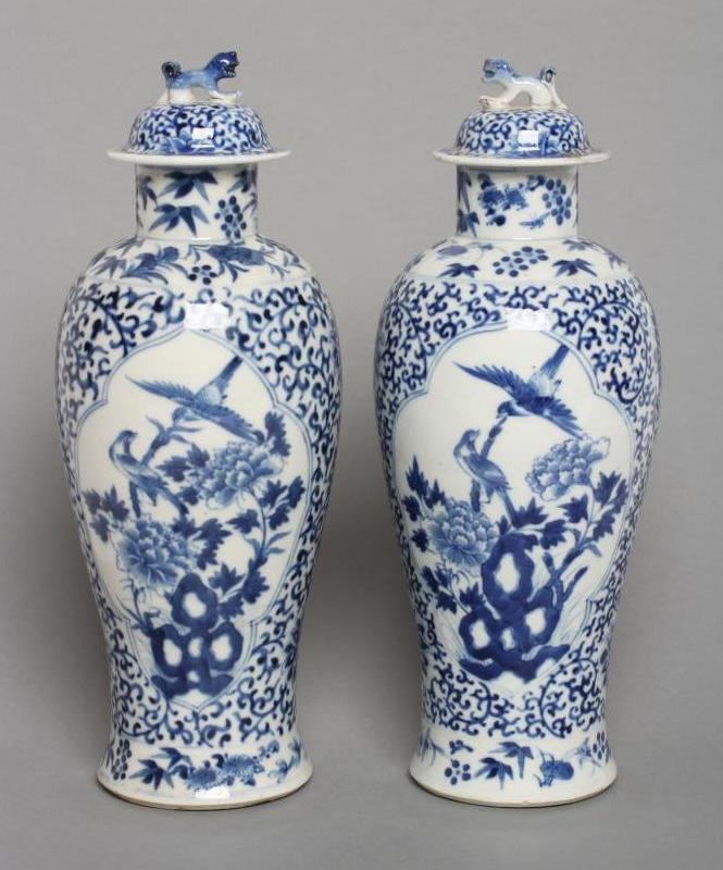 A PAIR OF CHINESE PORCELAIN VASES AND COVERS of inverted baluster form, painted in underglaze blue - Image 2 of 4