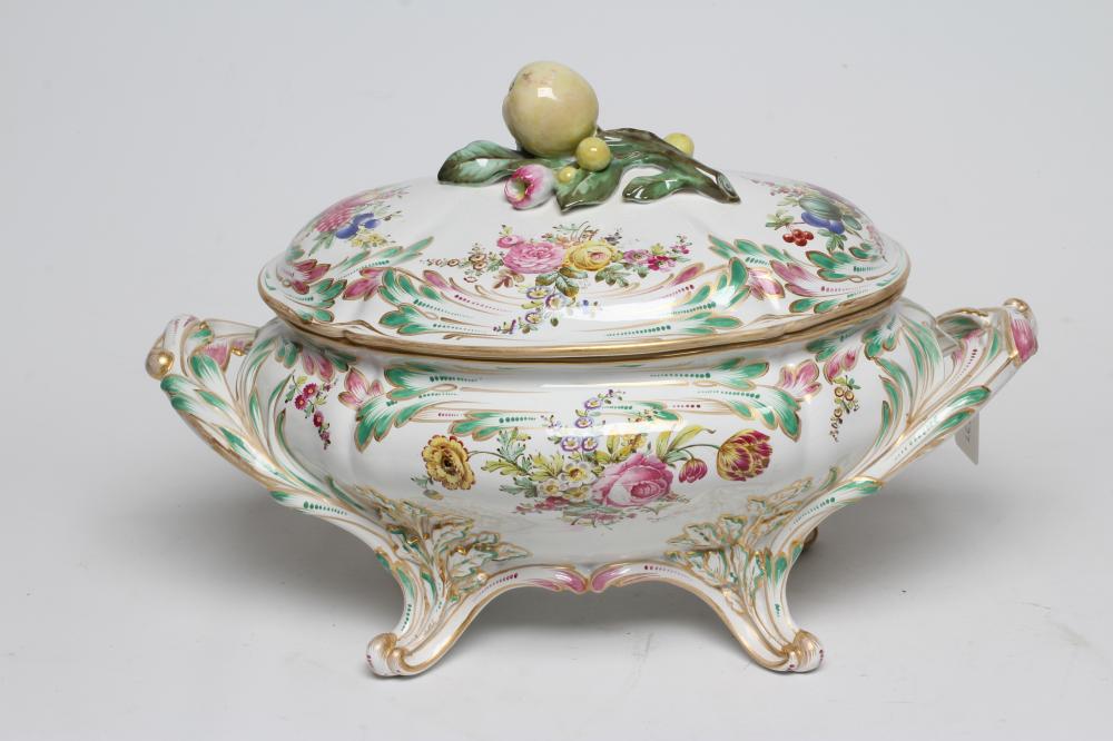 A LARGE ST. AMAND ET HAMAGE FAIENCE TUREEN AND COVER, early 20th century, of lobed oval form with