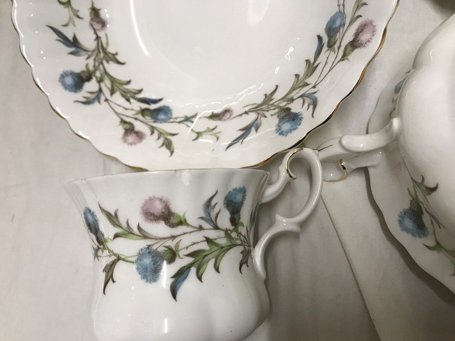 Royal Albert Brigadoon dinner and tea ware, 45 pieces. 6 dinner plates 27cms, 6 side plates 21cms, 2 - Image 3 of 6