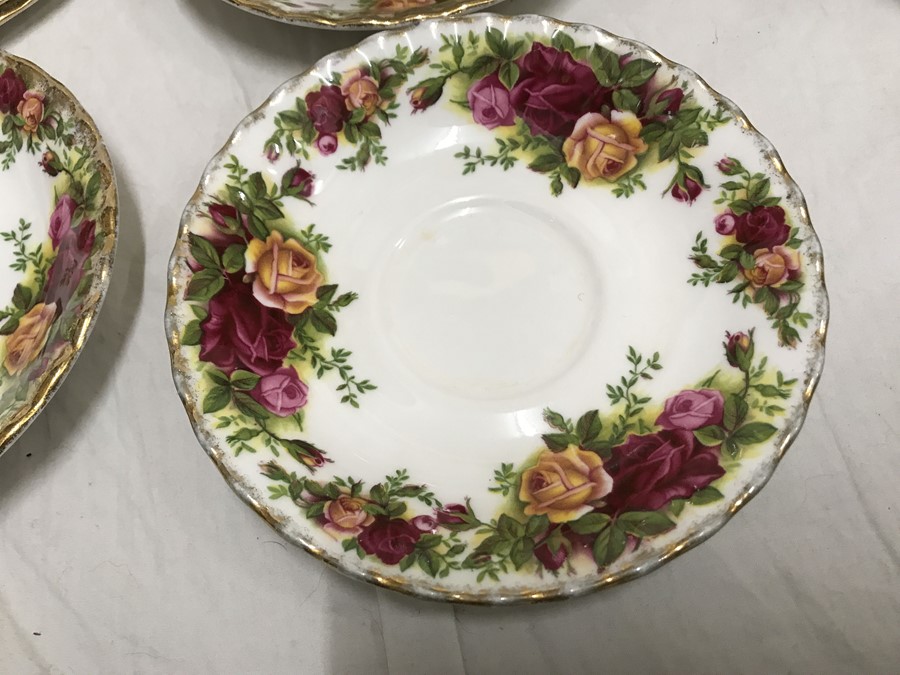 Royal Albert Old Country Roses tea and dinner war, tea set, teapot, milk and sugar bowl, 6 side - Image 4 of 8