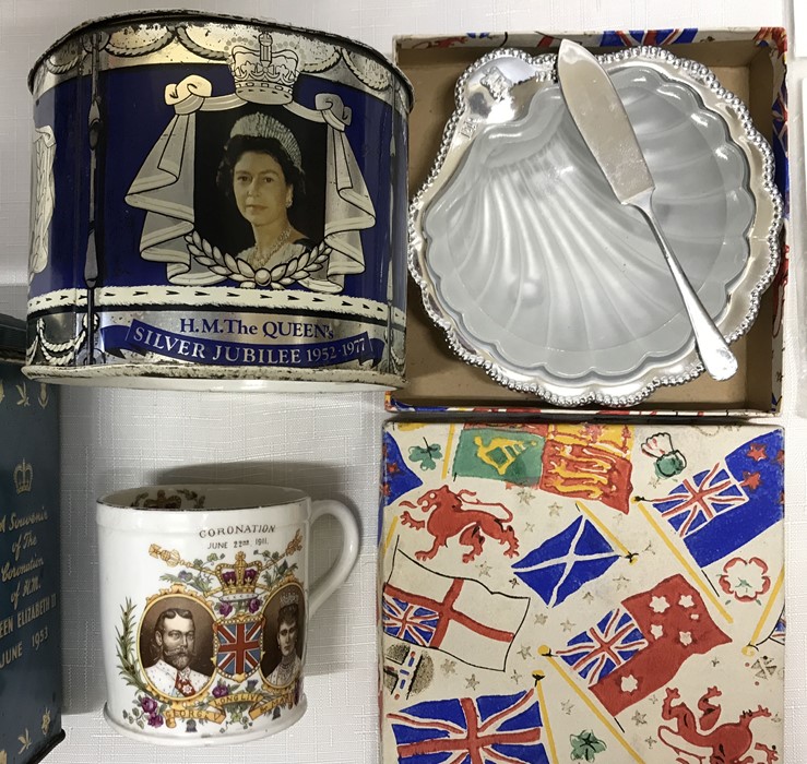 A collection of Royal memorabilia to include 3 tins, Golden Jubilee tea towel, late Foley shelly