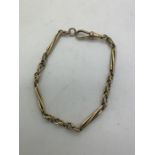 A 9ct gold chain bracelet 19cms l, 11.5gms total weight, in fitted case. Condition ReportGood