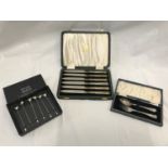 A cased set of six hallmarked silver dessert knives by Elkington & Co Birmingham 1959 302gms, a