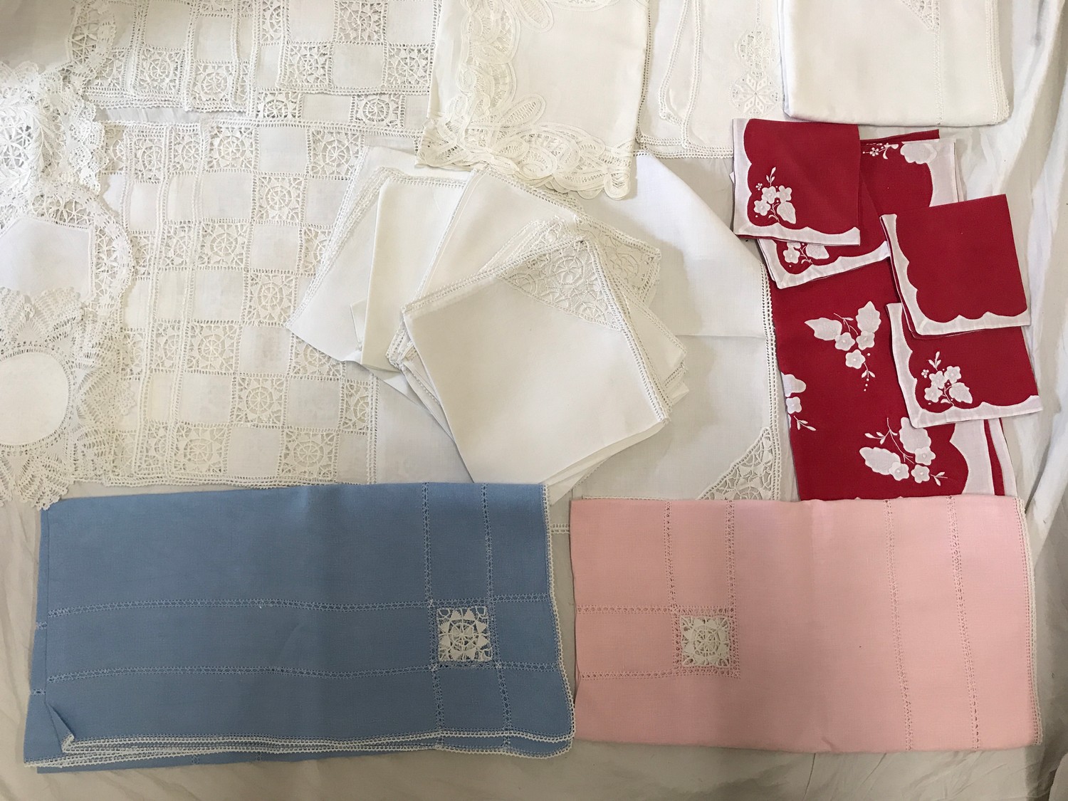 A selection of crocheted table linen of various sizes and sets.Condition ReportFairly good - Image 2 of 7