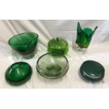 A selection of green glassware to include a mid century Whitefriars bubble glass bowl 21cm d x 10.