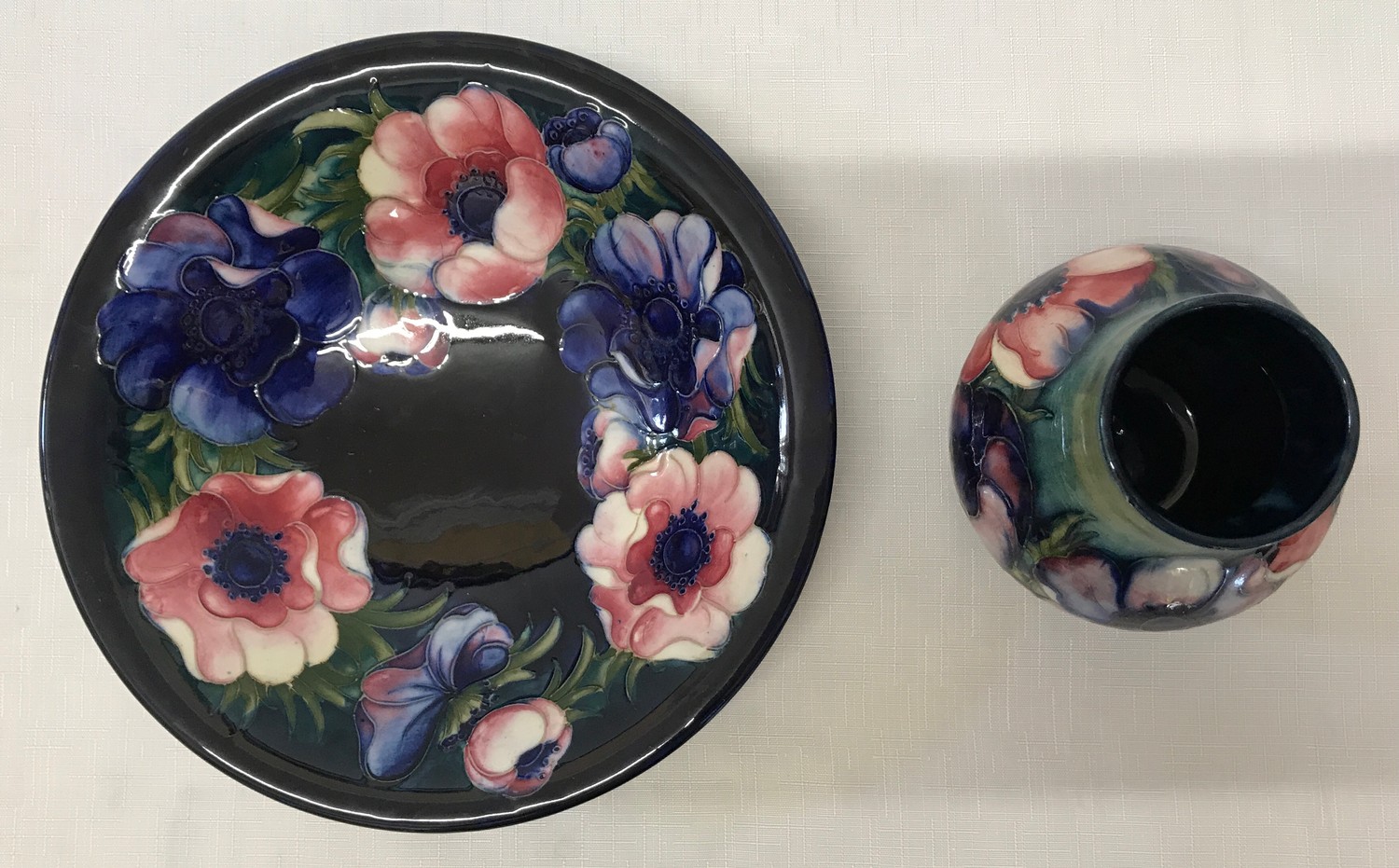Two Moorcroft pottery Anemone design vase and bowl. Vase 13cm with signature mark to base along with - Image 2 of 5