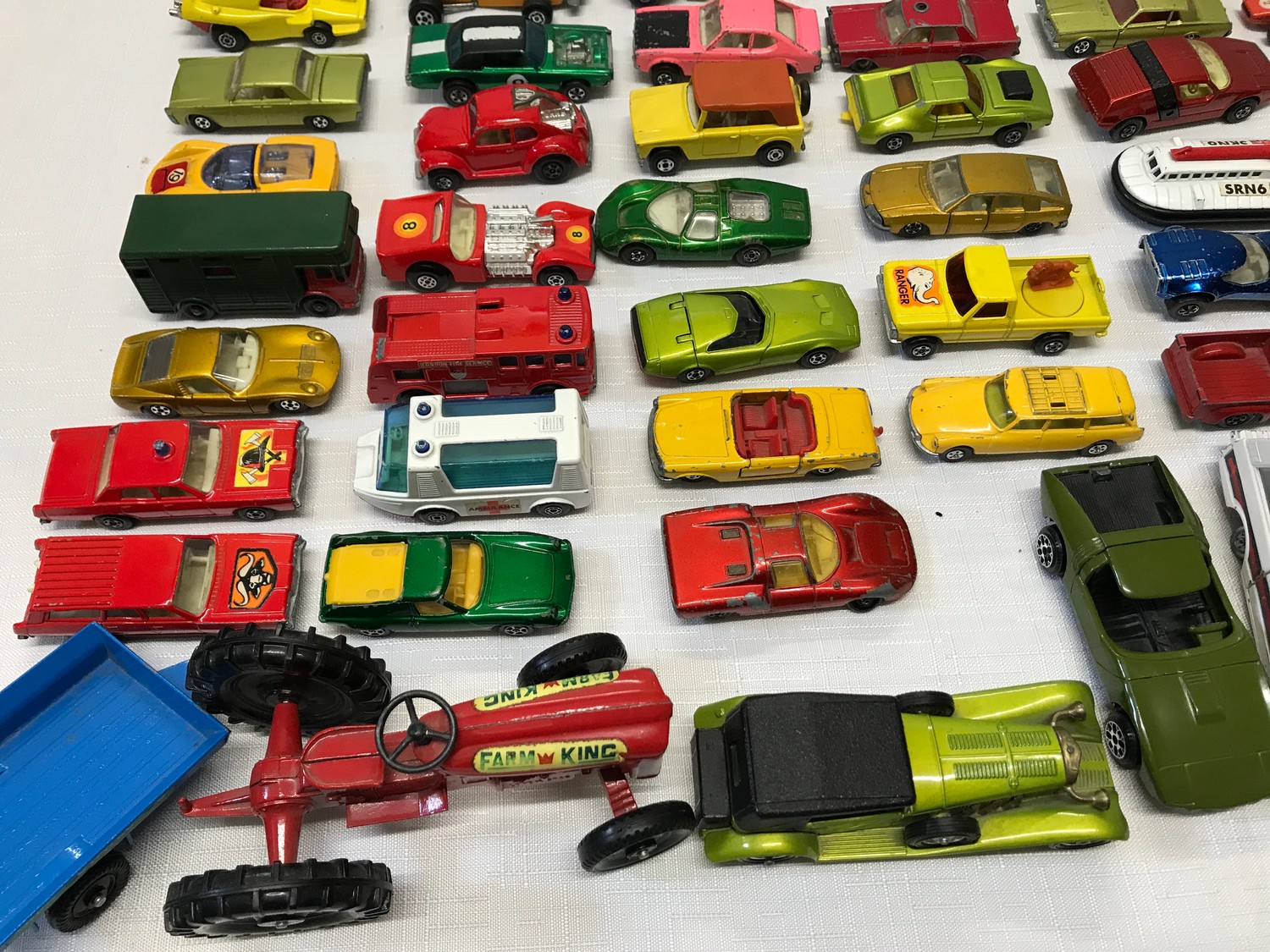 A collection of Matchbox, Lesney diecast model vehicles collection, 3 Corgi, one Dinky and Lone - Image 2 of 6