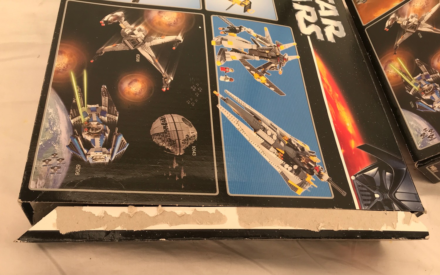 A collection of Lego Star Wars. Set number 6206 TIE Interceptor and 6208 B-Wing Fighter with boxes. - Bild 3 aus 4