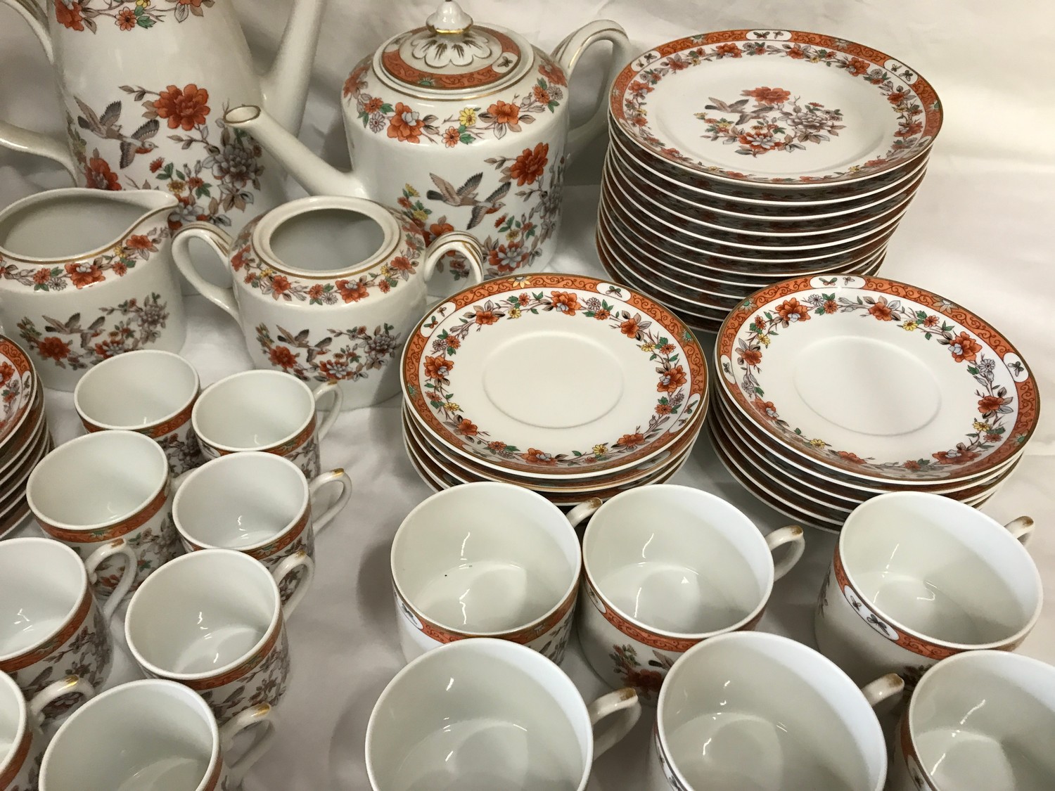 Vista Alegre Portugal, tea and coffee service 63 pieces to include tea and coffee pot, milk jug, - Image 3 of 5