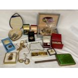 A quantity of costume jewellery including 9ct gold cameo brooch and a Past Times 925 silver