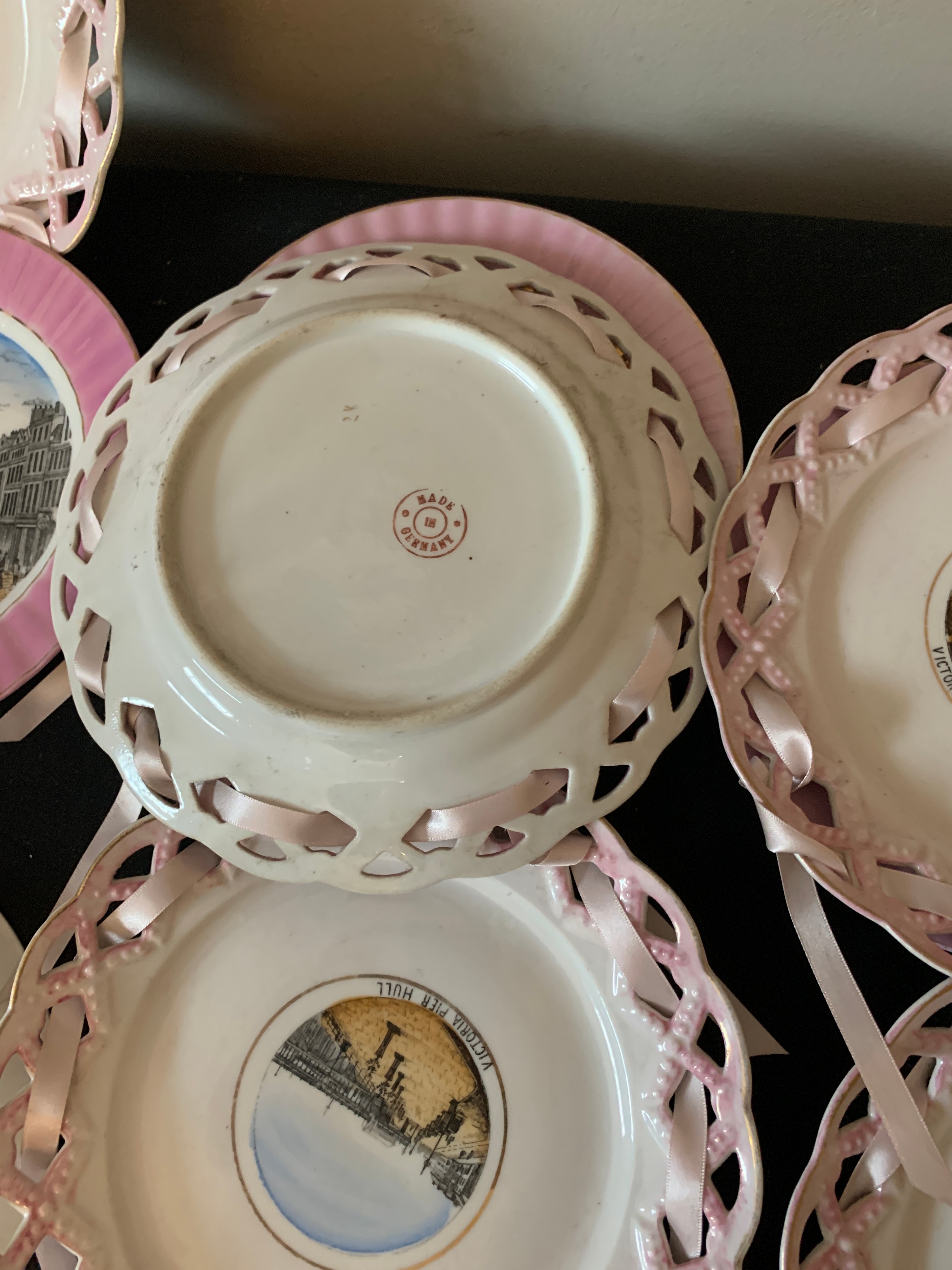 A selection of nine 19thc pink lustre souvenir plates with various scenes of London and Hull to - Image 2 of 2