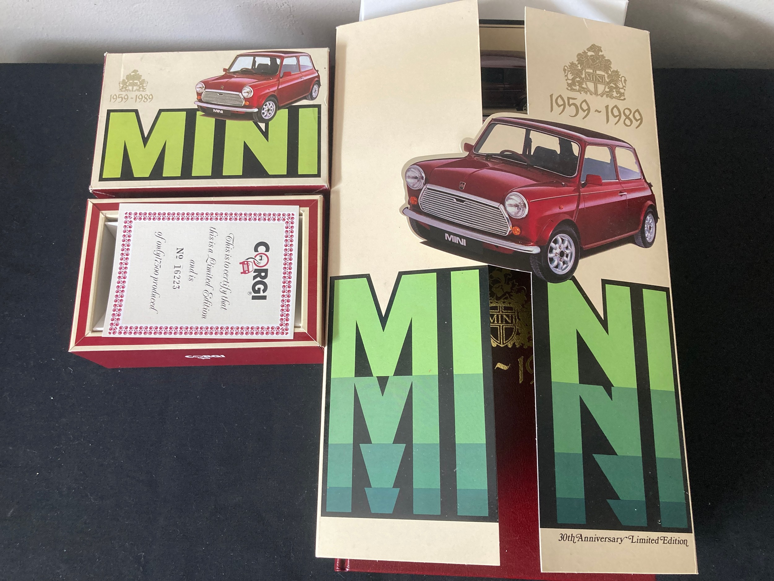 A Corgi Mini Limited Edition model together with a 30th Anniversary 1959-1989 Limited Edition Mini - Image 2 of 2