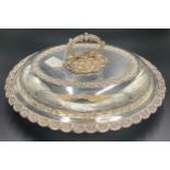 Good quality silver plated entrée dish.Condition ReportScratches to interior otherwise very good.