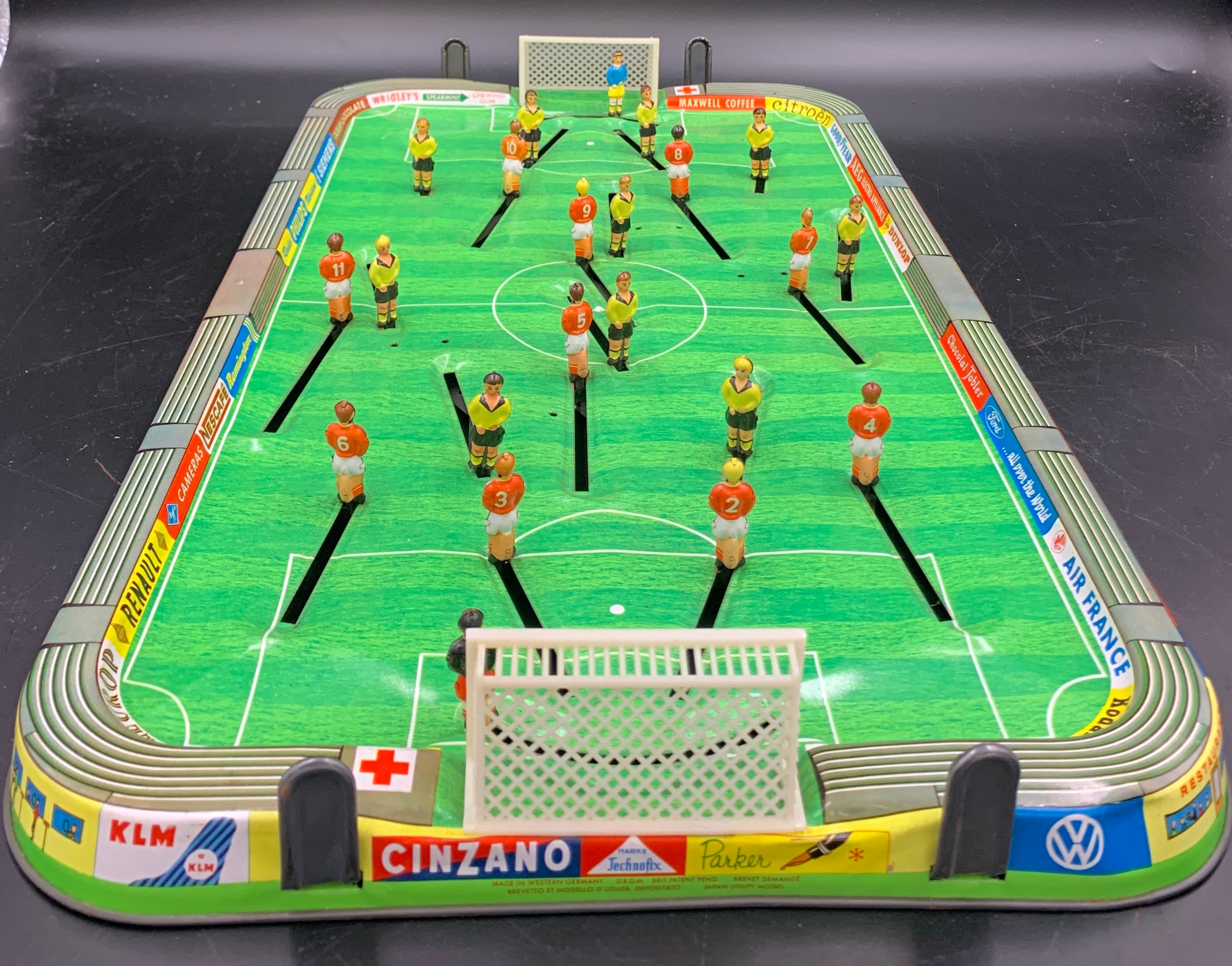 A West German 'Technofix' (305) tin plate Europa Cup football game. 53 x 32cms.Condition - Image 6 of 7