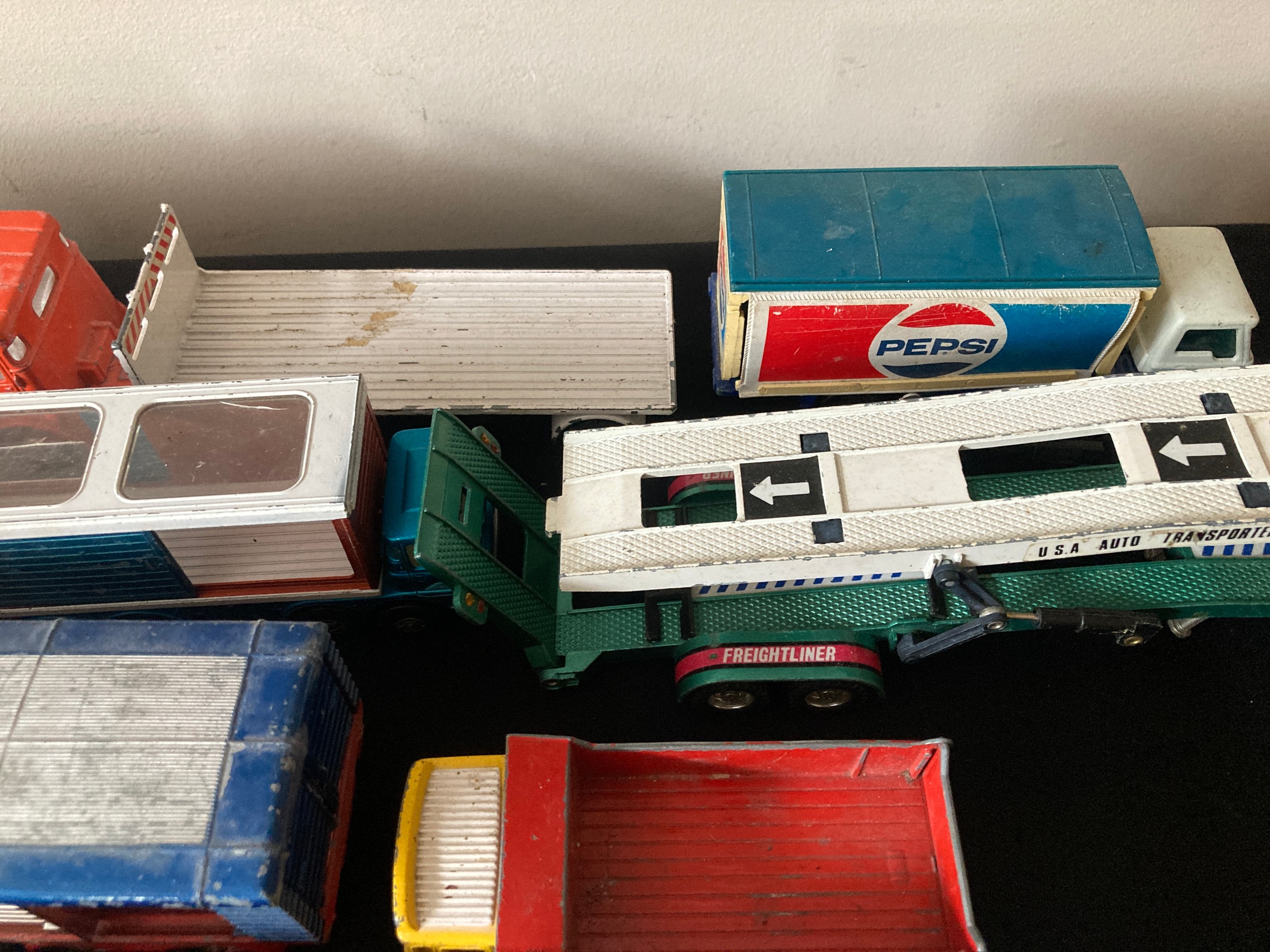 A large collection of Diecast toys to include Dinky, Corgi, Matchbox, Leney, Siku etc.Condition - Image 8 of 15