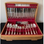 A boxed canteen of Community plate cutlery.Condition ReportGood condition.