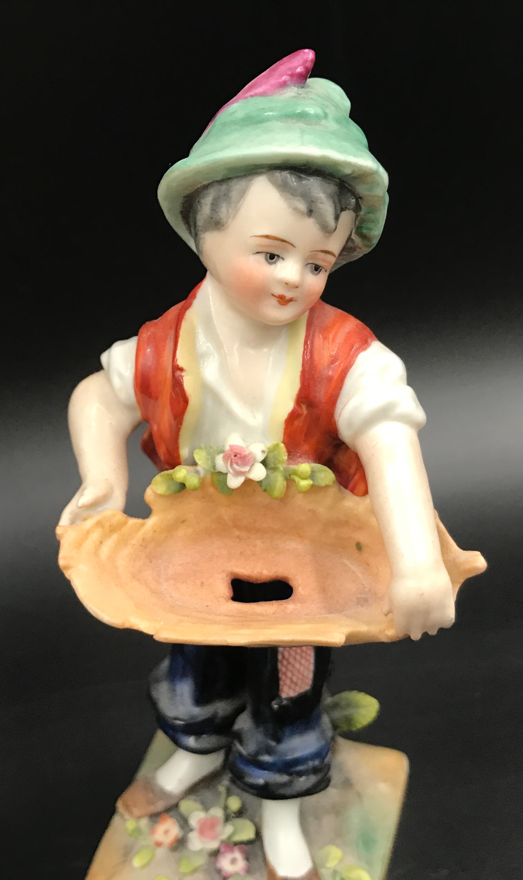 A pair of Sitzendorf figurines, boy 14.5cms h, girl with ducks 14cms h.Condition ReportMinor chips - Image 4 of 6