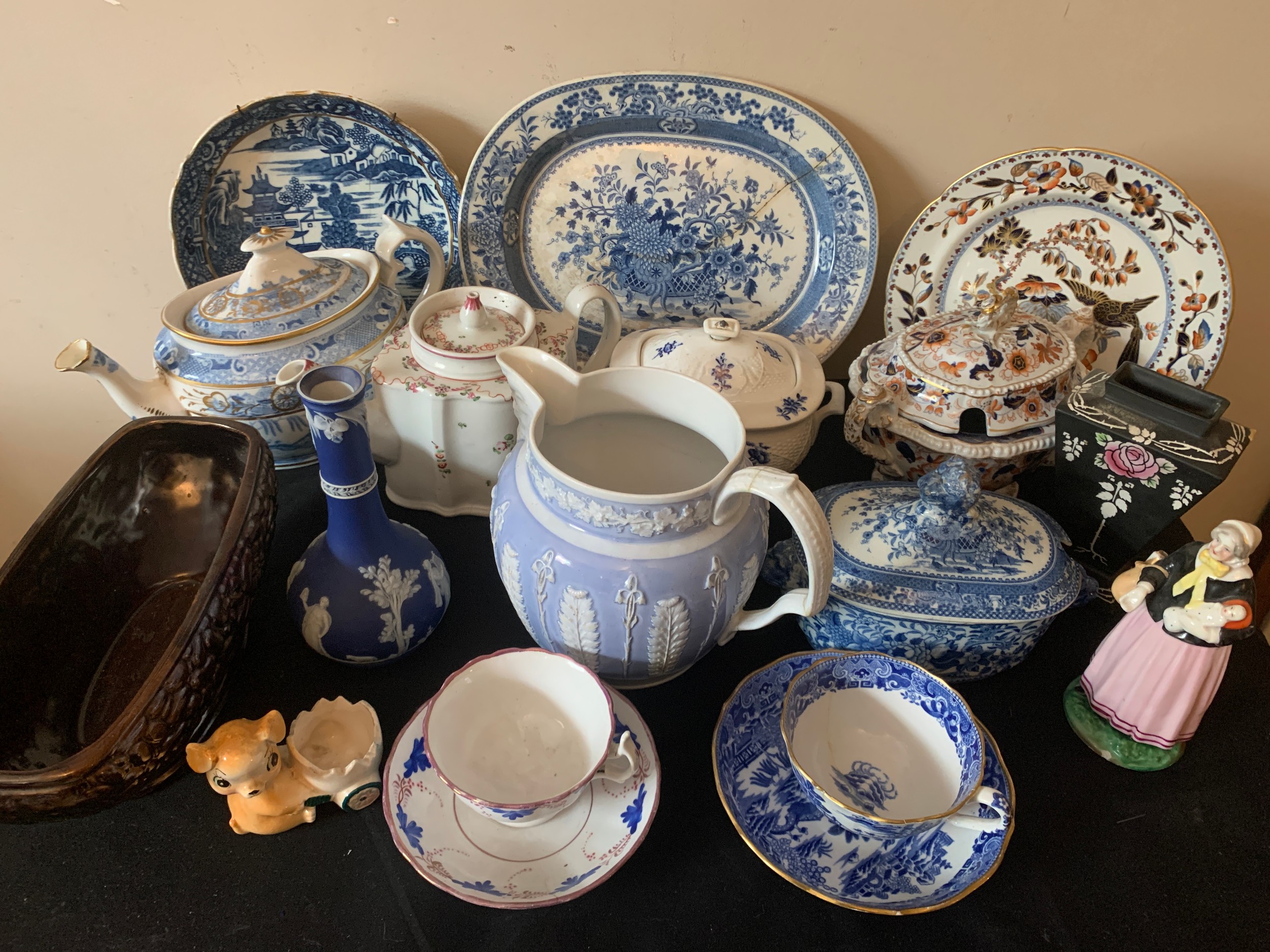 A quantity of 18thc, 19thc and 20thc ceramics to include Shelley, Spode, Wedgwood etcCondition