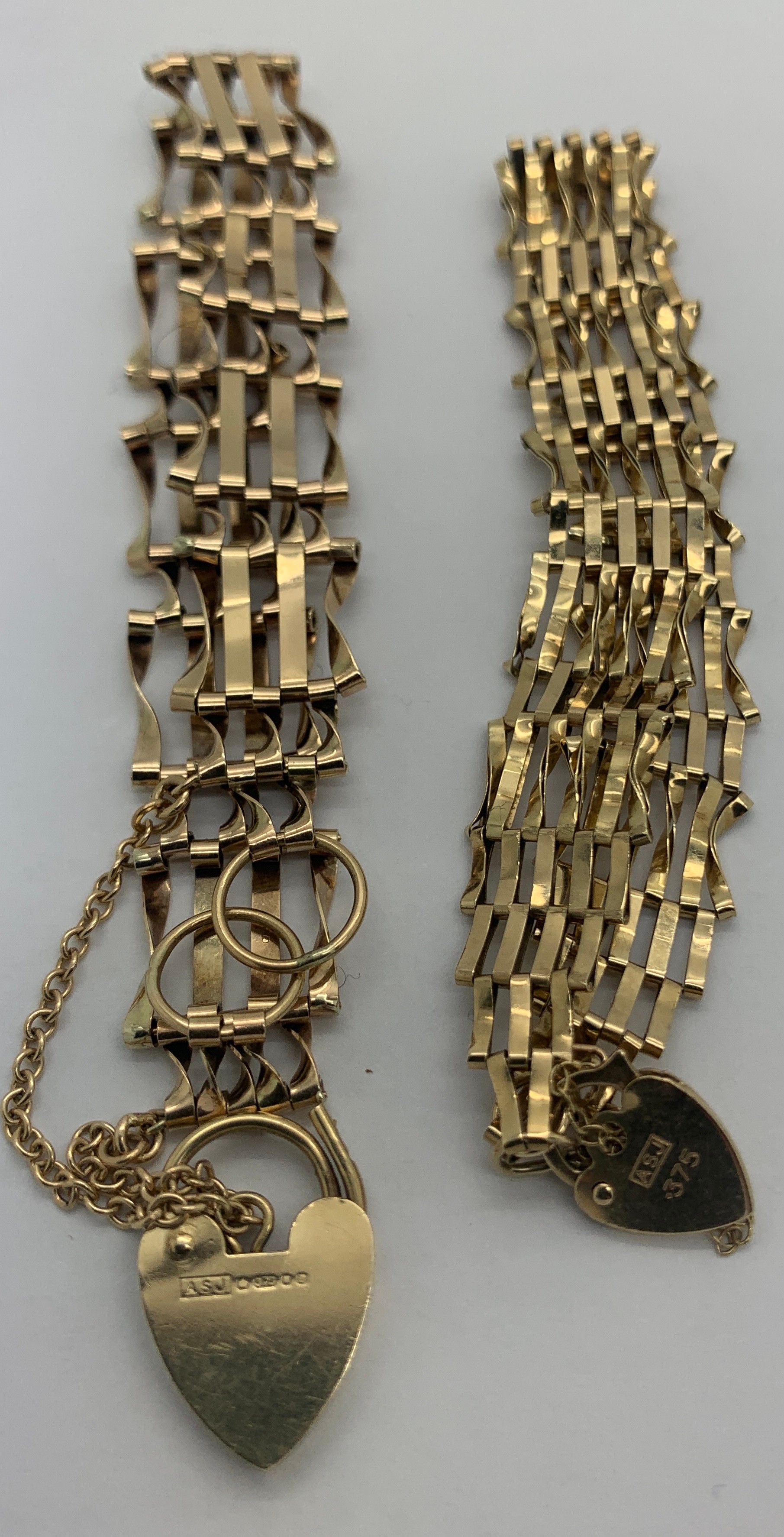 Two 9ct gold gate bracelets 15.5gms.Condition ReportGood condition. - Image 2 of 2