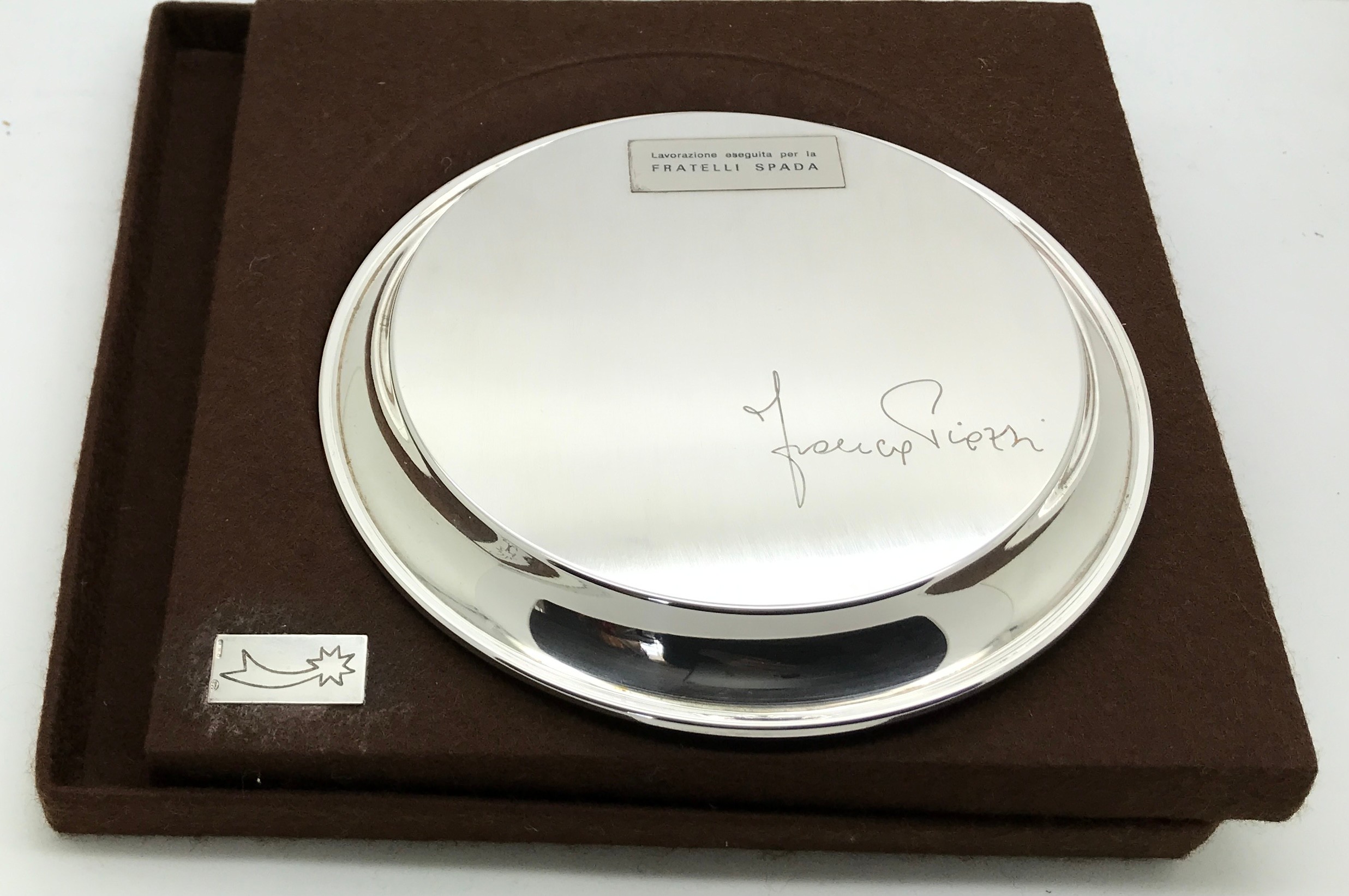 A Italian sign presentation dish with star and arch design stamped 800, star 110 BO and weights - Image 2 of 7