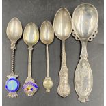 Three hallmarked silver teaspoons 52.5 grams to include Royal Naval Volunteer Reserve, London