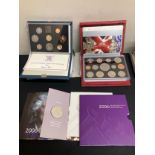 The Royal Mint 2006 proof coin collection, a 1983 proof coin collection and a Vivat Regina 2006 5