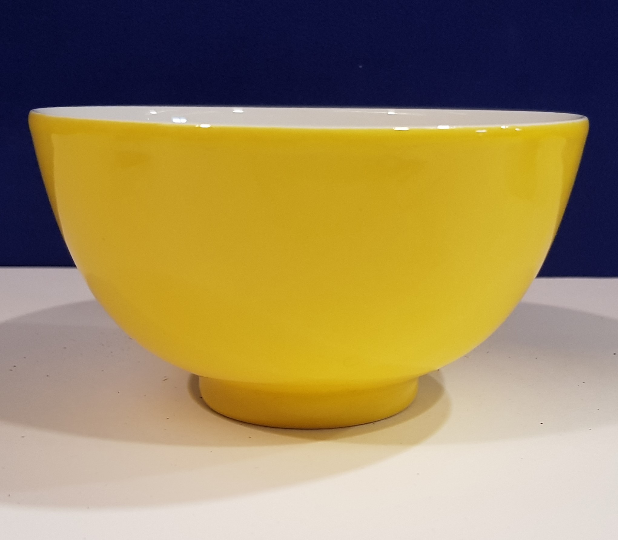 A CHINESE PORCELAIN YELLOW GLAZED TEA BOWL AND SAUCER, both with six character to base, saucer - Image 5 of 12