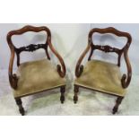 A VERY GOOD QUALITY PAIR OF 19TH CENTURY MAHOGANY CARVER / ARMCHAIRS, with clover shaped crest rail,