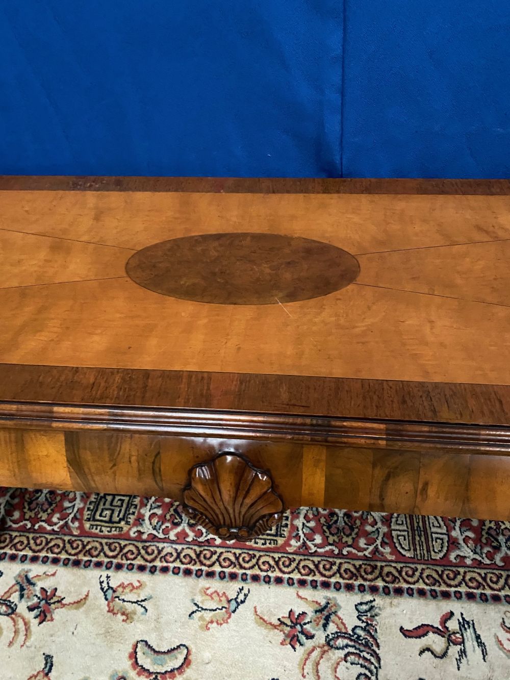 A VERY FINE GEORGE I STYLE WALNUT CONSOLE / HALL / SERVER TABLE, with cross-banded rectangular top - Image 9 of 9