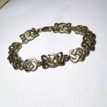 A 9CT SOLID GOLD VINTAGE CELTIC KNOT HEAVY BRACELET, stamped 375, Very weighty and solid bracelet
